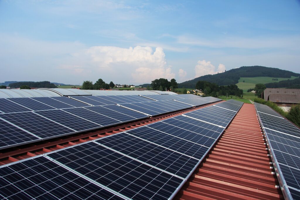 Über uns 12 solar energy 862602 1920